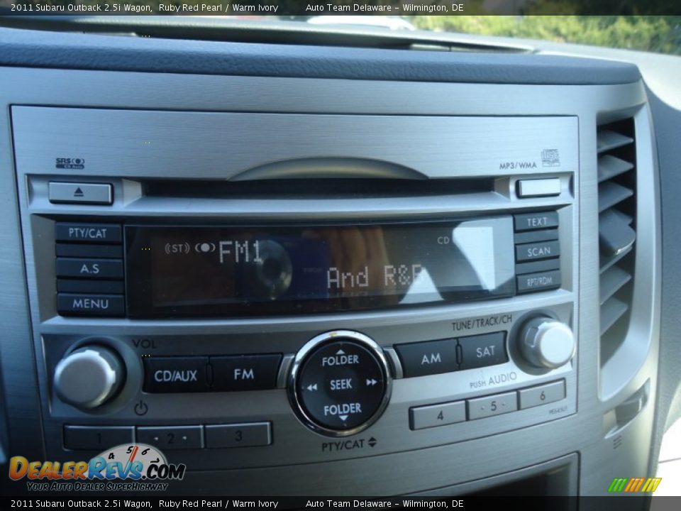 2011 Subaru Outback 2.5i Wagon Ruby Red Pearl / Warm Ivory Photo #27