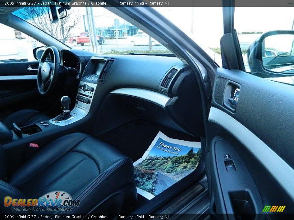 2009 Infiniti G 37 x Sedan Platinum Graphite / Graphite Photo #15