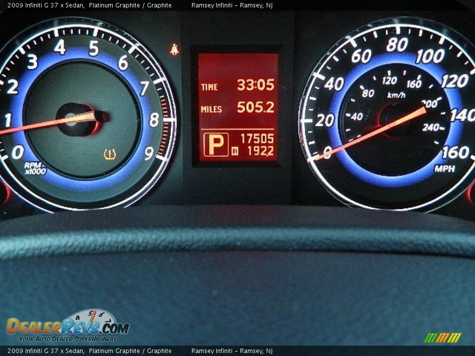 2009 Infiniti G 37 x Sedan Platinum Graphite / Graphite Photo #18