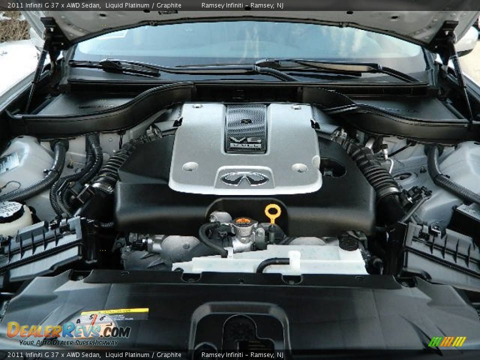 2011 Infiniti G 37 x AWD Sedan Liquid Platinum / Graphite Photo #9