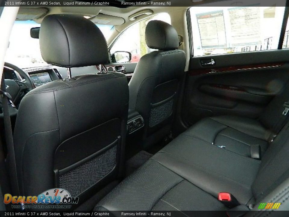 2011 Infiniti G 37 x AWD Sedan Liquid Platinum / Graphite Photo #12