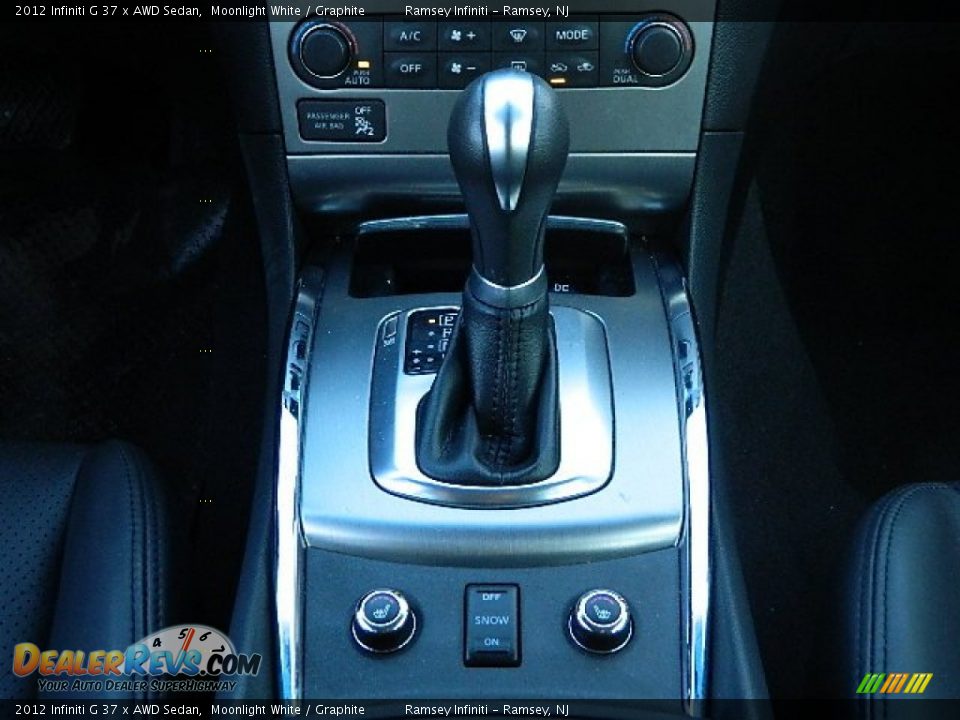 2012 Infiniti G 37 x AWD Sedan Moonlight White / Graphite Photo #19
