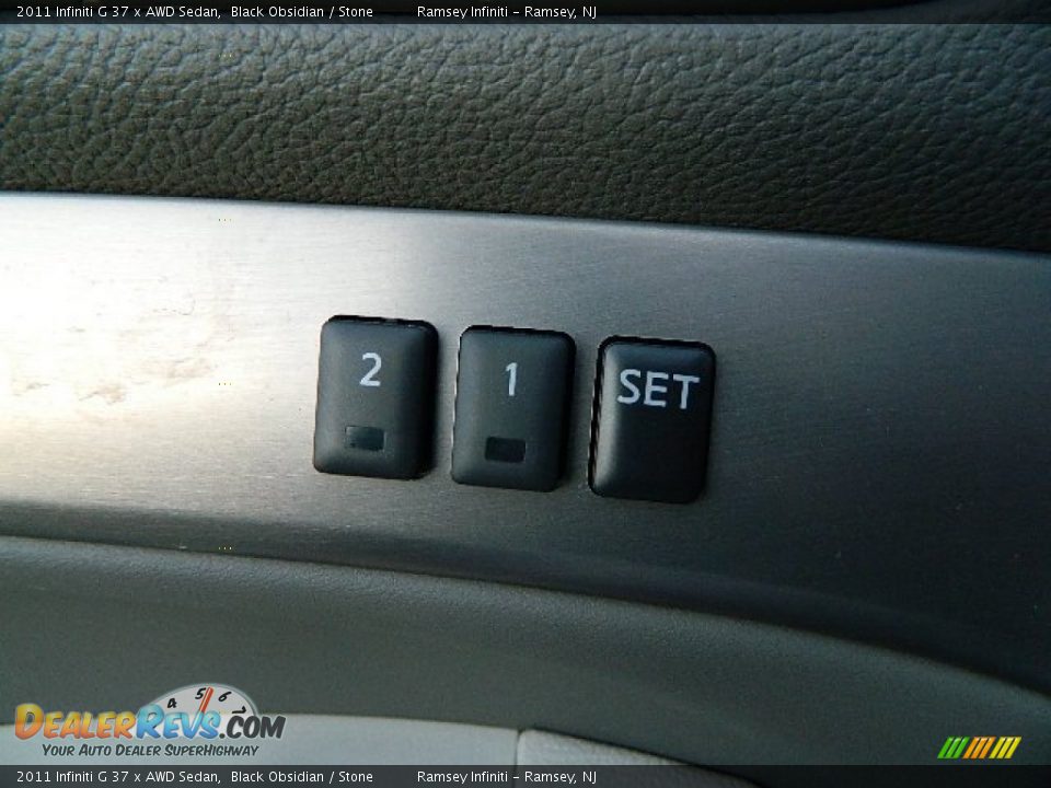 2011 Infiniti G 37 x AWD Sedan Black Obsidian / Stone Photo #19