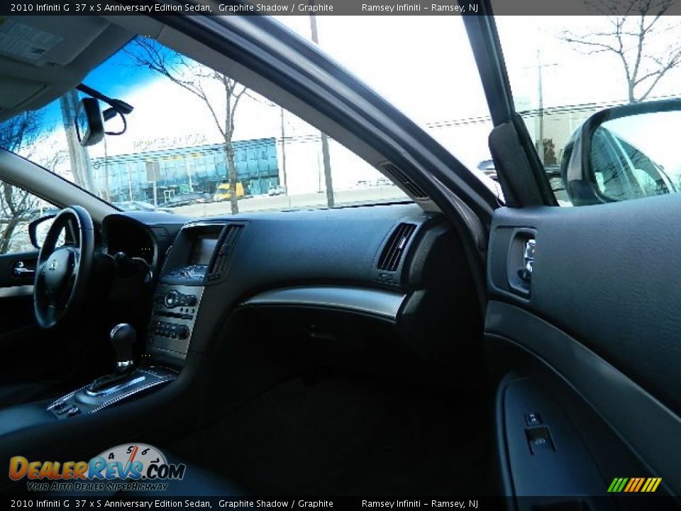 2010 Infiniti G  37 x S Anniversary Edition Sedan Graphite Shadow / Graphite Photo #15