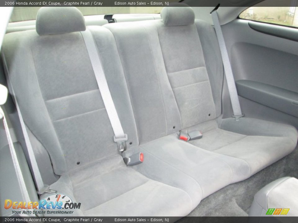 Rear Seat of 2006 Honda Accord EX Coupe Photo #17