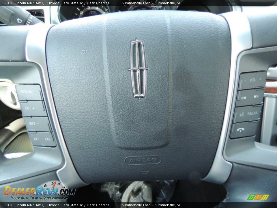 2010 Lincoln MKZ AWD Tuxedo Black Metallic / Dark Charcoal Photo #24