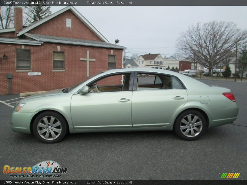 2005 Toyota Avalon XLS Silver Pine Mica / Ivory Photo #3