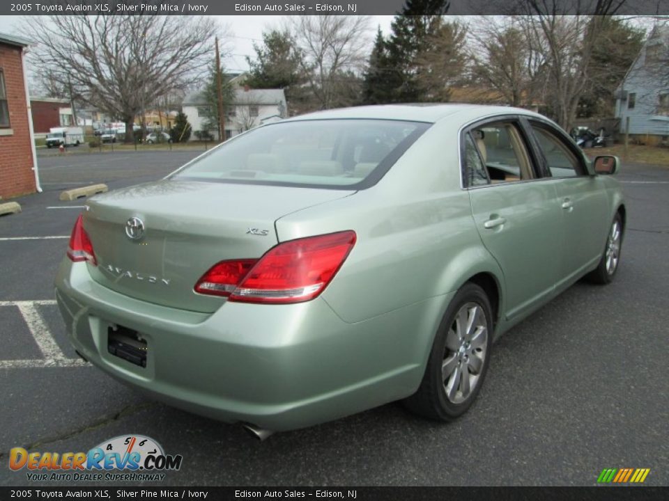 2005 Toyota Avalon XLS Silver Pine Mica / Ivory Photo #7