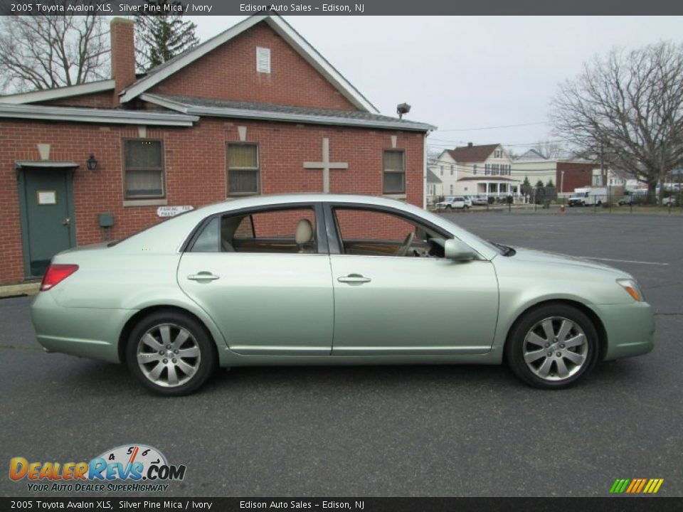 2005 Toyota Avalon XLS Silver Pine Mica / Ivory Photo #9
