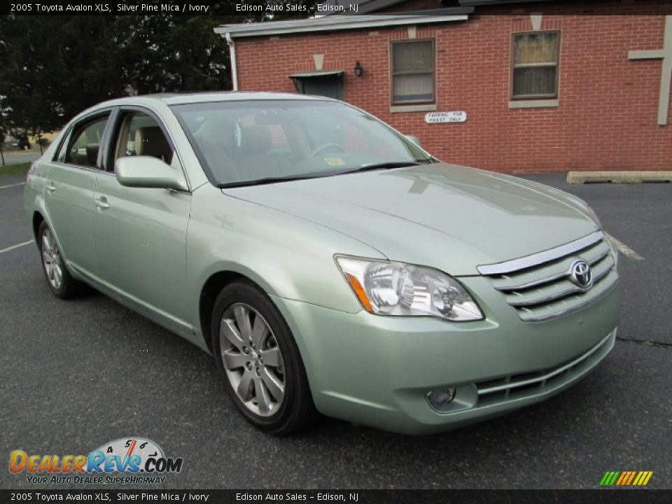 2005 Toyota Avalon XLS Silver Pine Mica / Ivory Photo #11