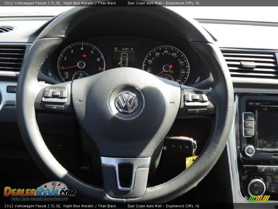 2012 Volkswagen Passat 2.5L SE Night Blue Metallic / Titan Black Photo #15