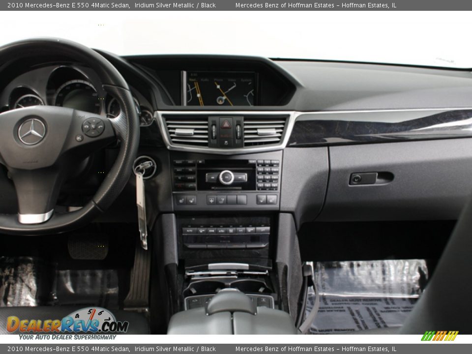 2010 Mercedes-Benz E 550 4Matic Sedan Iridium Silver Metallic / Black Photo #9