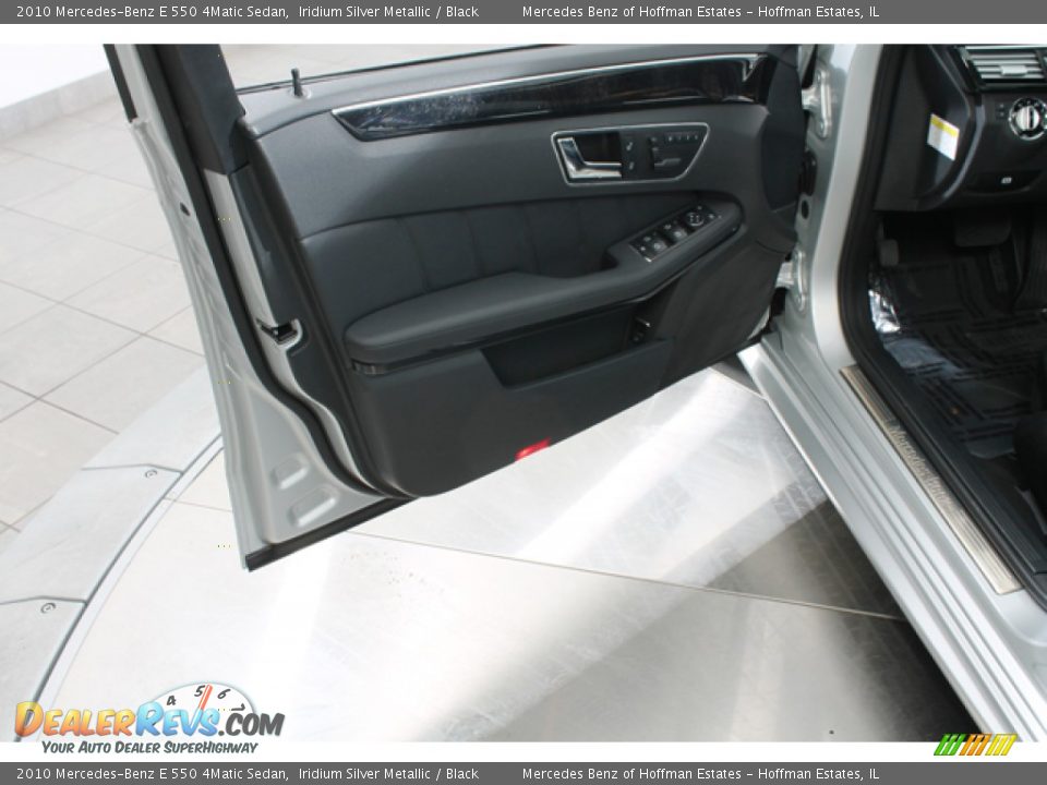 2010 Mercedes-Benz E 550 4Matic Sedan Iridium Silver Metallic / Black Photo #16