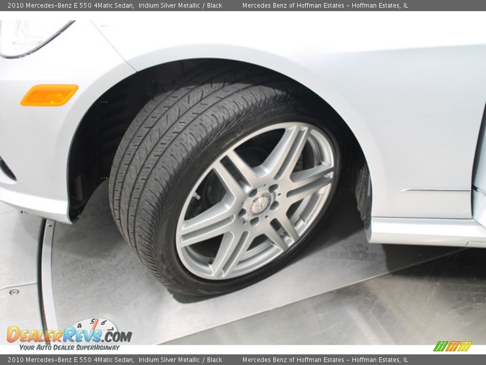 2010 Mercedes-Benz E 550 4Matic Sedan Iridium Silver Metallic / Black Photo #26