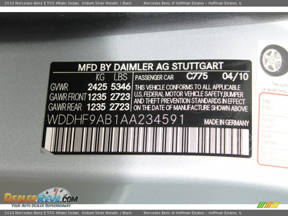 2010 Mercedes-Benz E 550 4Matic Sedan Iridium Silver Metallic / Black Photo #31