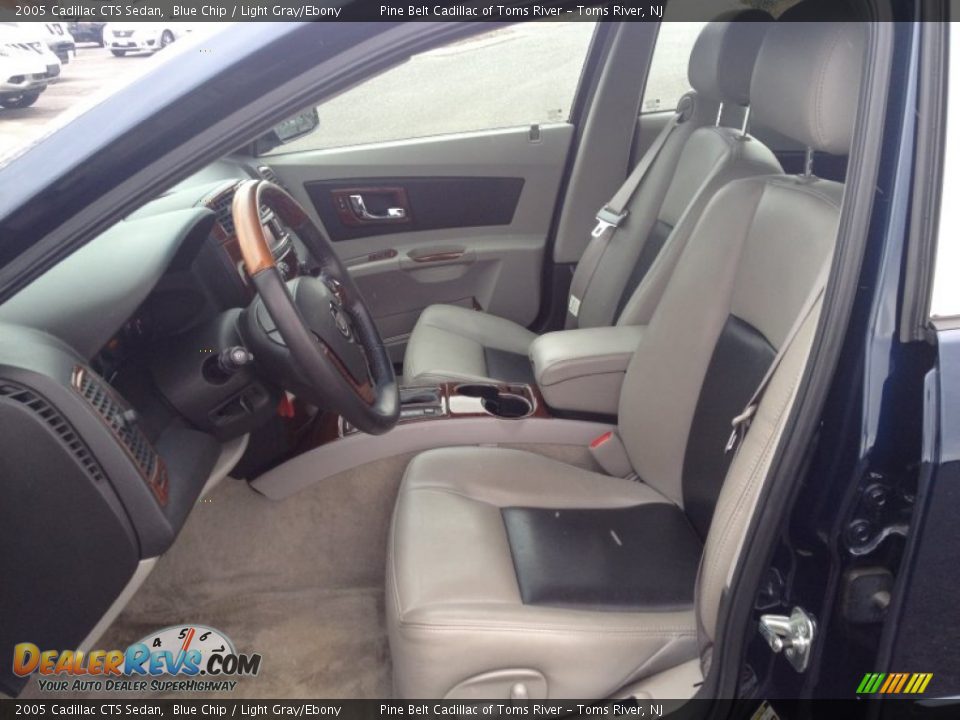 2005 Cadillac CTS Sedan Blue Chip / Light Gray/Ebony Photo #10