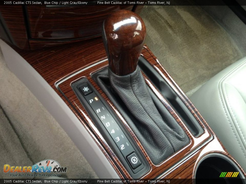 2005 Cadillac CTS Sedan Blue Chip / Light Gray/Ebony Photo #12