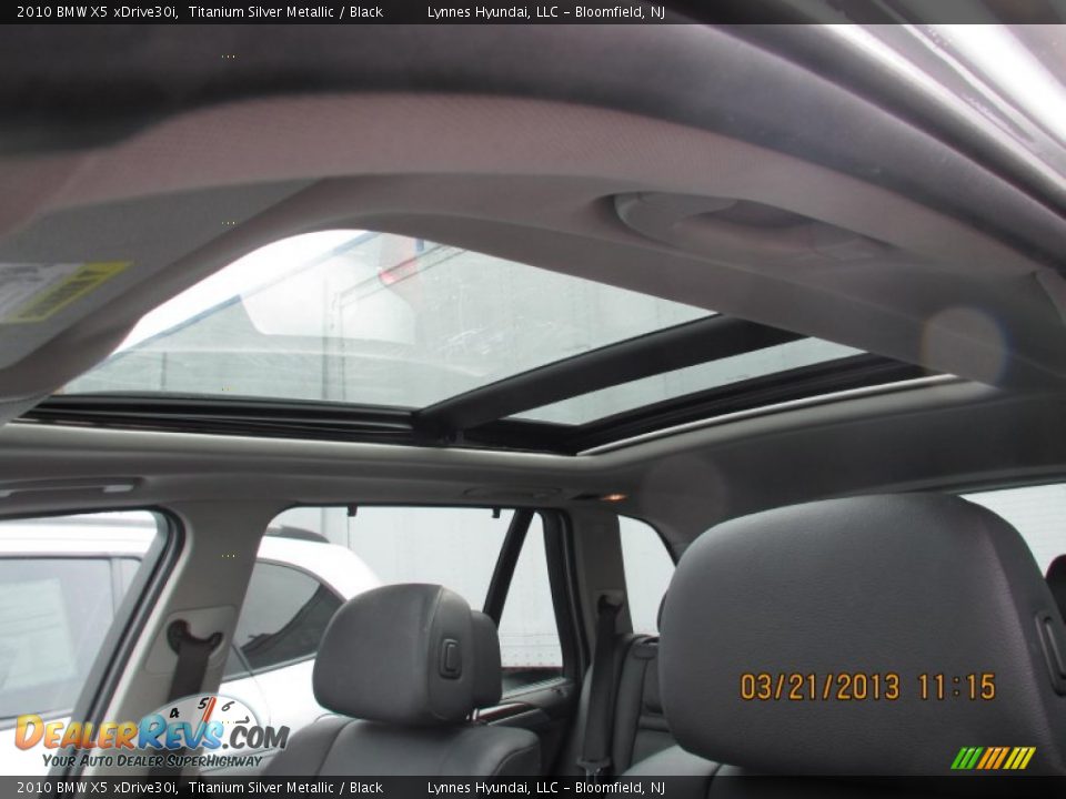 2010 BMW X5 xDrive30i Titanium Silver Metallic / Black Photo #12