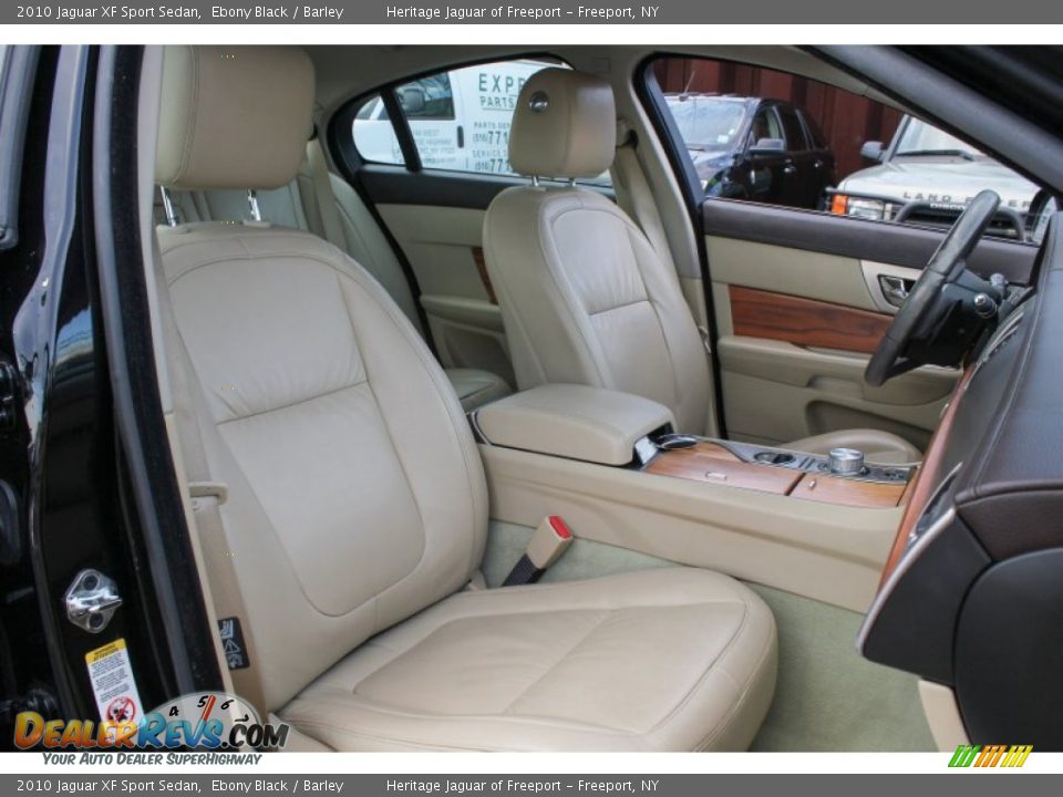 2010 Jaguar XF Sport Sedan Ebony Black / Barley Photo #11
