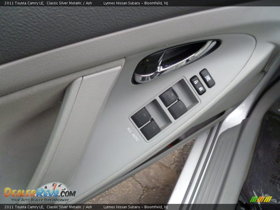 2011 Toyota Camry LE Classic Silver Metallic / Ash Photo #15