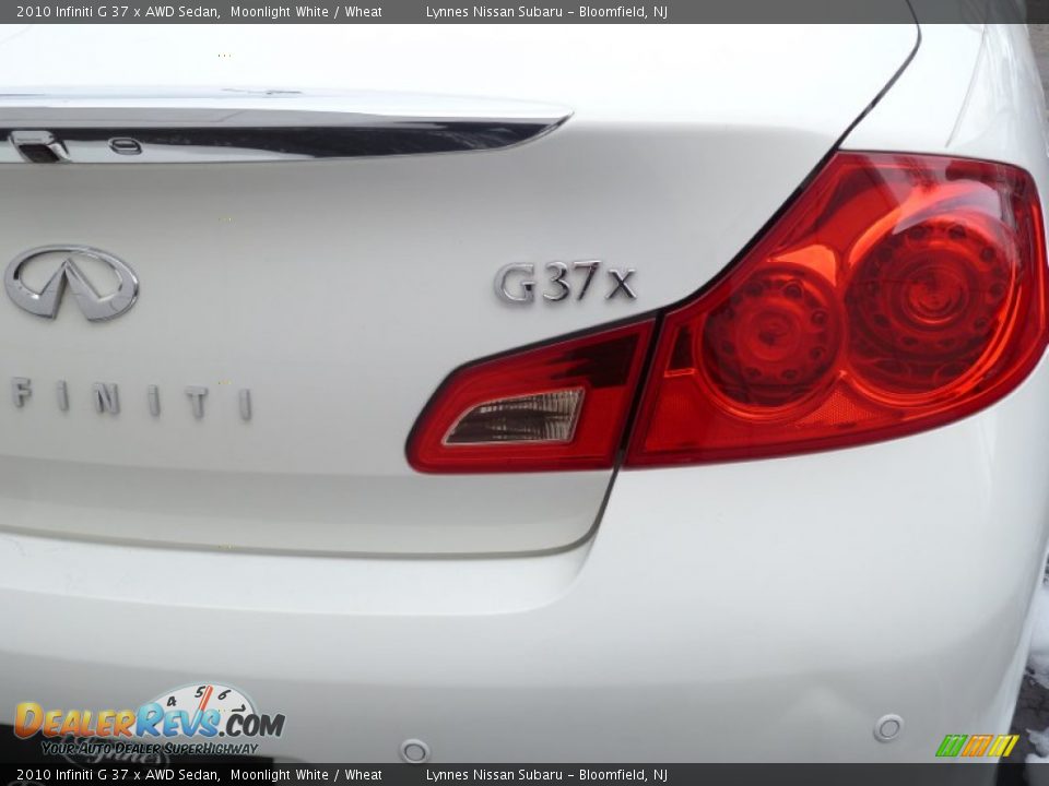 2010 Infiniti G 37 x AWD Sedan Moonlight White / Wheat Photo #10