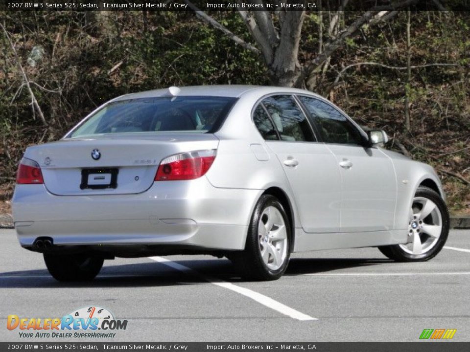 2007 BMW 5 Series 525i Sedan Titanium Silver Metallic / Grey Photo #2