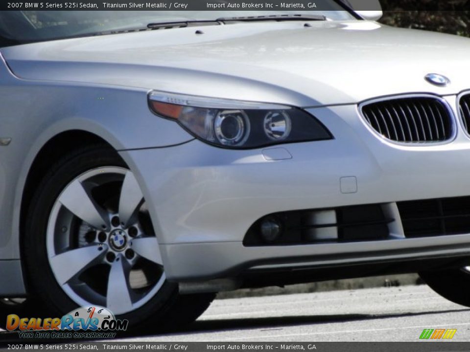 2007 BMW 5 Series 525i Sedan Titanium Silver Metallic / Grey Photo #10