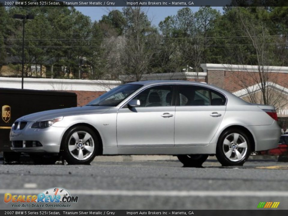 2007 BMW 5 Series 525i Sedan Titanium Silver Metallic / Grey Photo #14