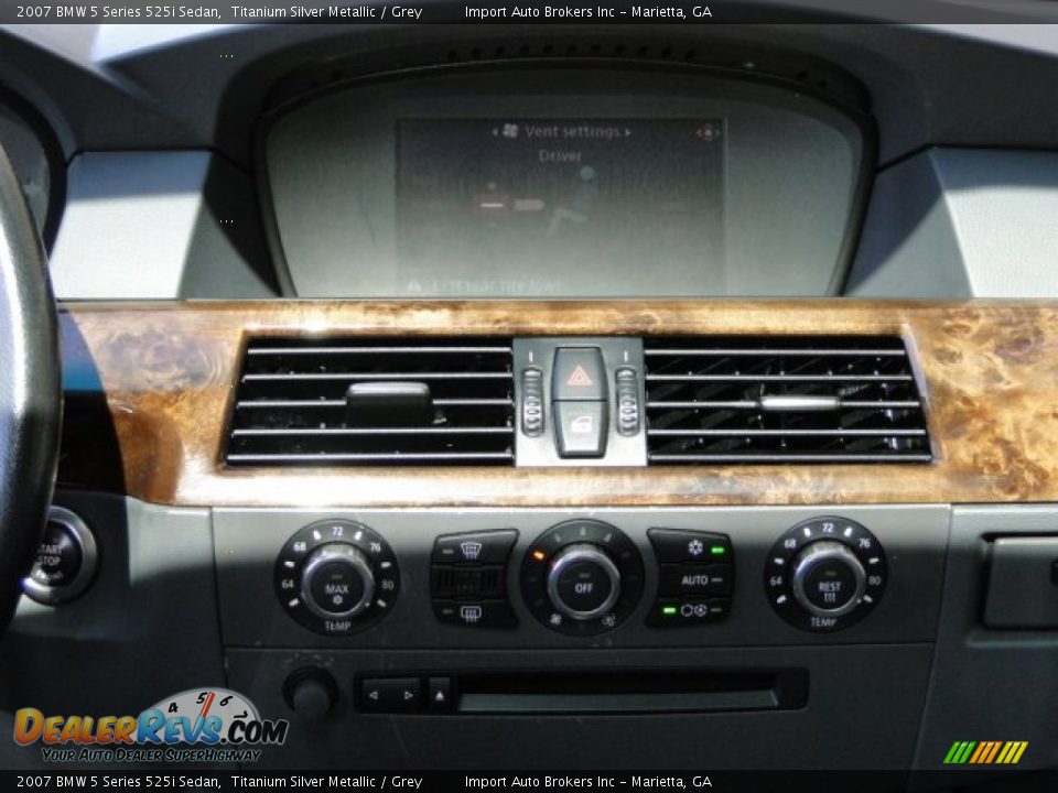 2007 BMW 5 Series 525i Sedan Titanium Silver Metallic / Grey Photo #20