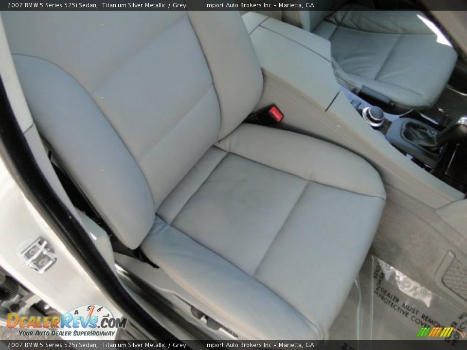 2007 BMW 5 Series 525i Sedan Titanium Silver Metallic / Grey Photo #23