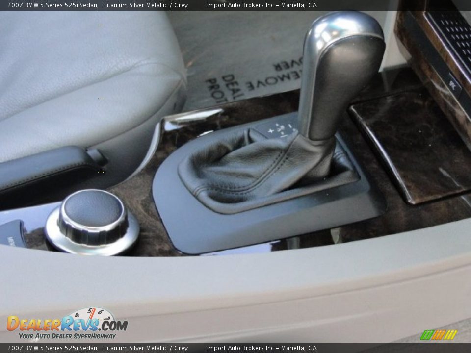 2007 BMW 5 Series 525i Sedan Titanium Silver Metallic / Grey Photo #25