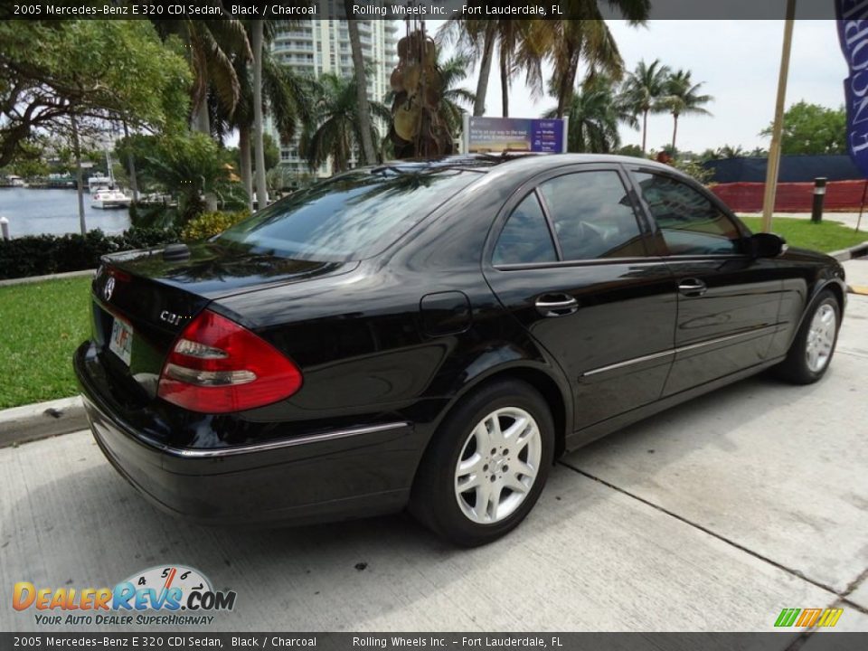 2005 Mercedes-Benz E 320 CDI Sedan Black / Charcoal Photo #15