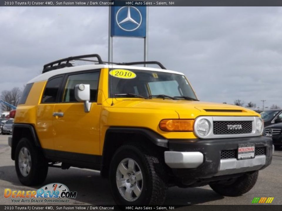 2010 Toyota FJ Cruiser 4WD Sun Fusion Yellow / Dark Charcoal Photo #3