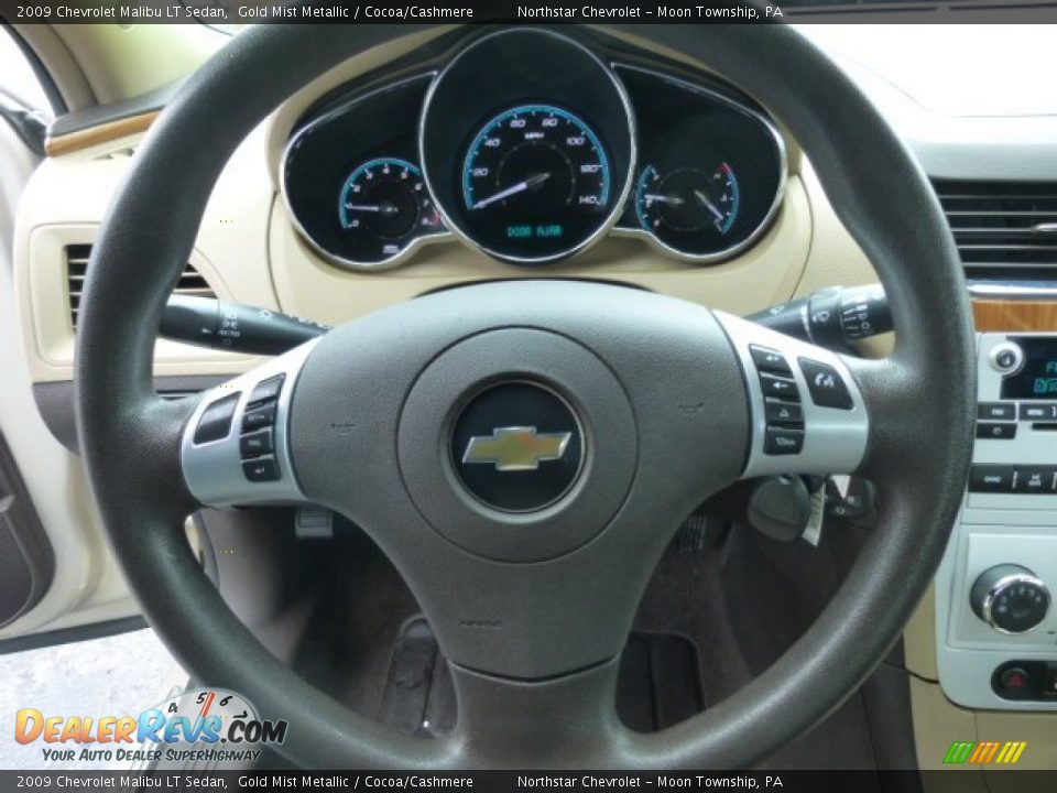 2009 Chevrolet Malibu LT Sedan Steering Wheel Photo #17