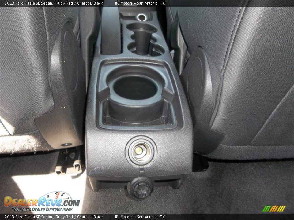 2013 Ford Fiesta SE Sedan Ruby Red / Charcoal Black Photo #15
