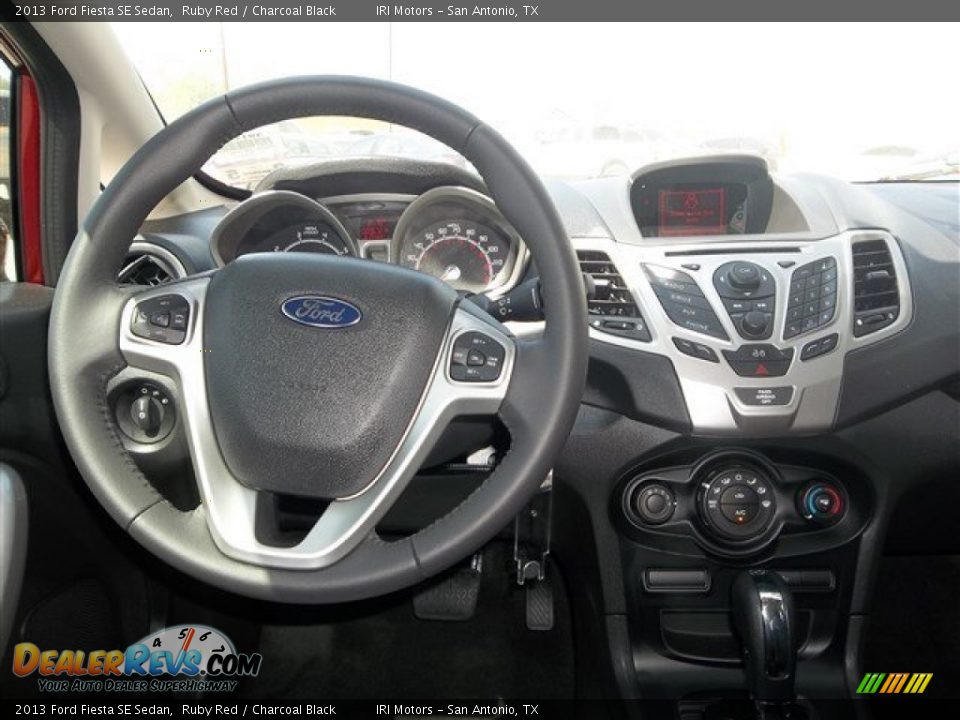 2013 Ford Fiesta SE Sedan Ruby Red / Charcoal Black Photo #16