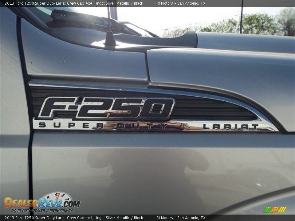 2013 Ford F250 Super Duty Lariat Crew Cab 4x4 Ingot Silver Metallic / Black Photo #11