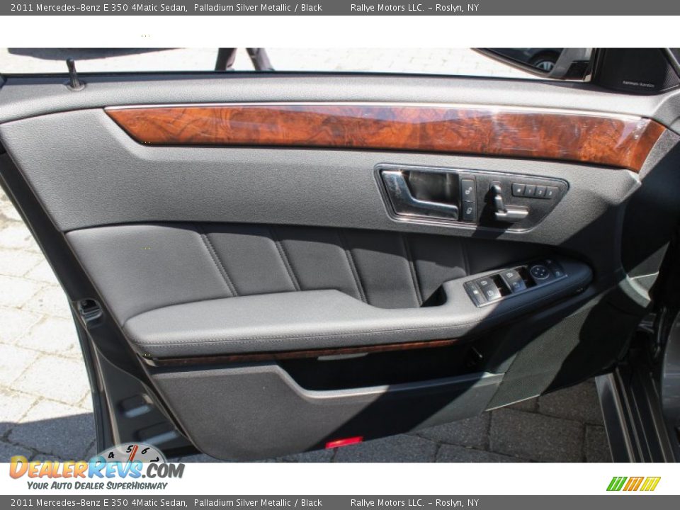 2011 Mercedes-Benz E 350 4Matic Sedan Palladium Silver Metallic / Black Photo #10