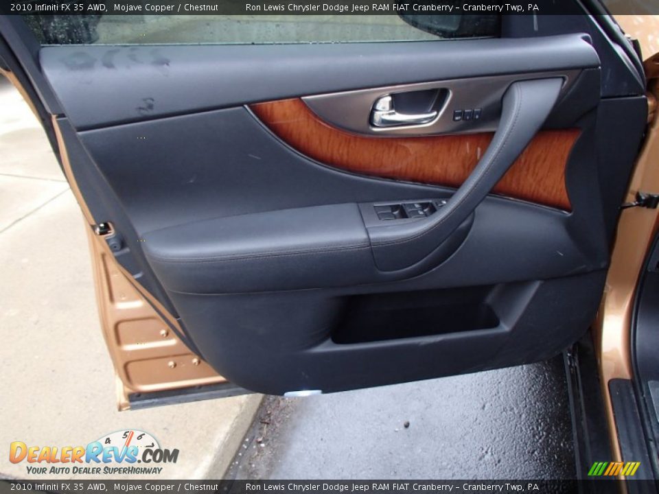 Door Panel of 2010 Infiniti FX 35 AWD Photo #12