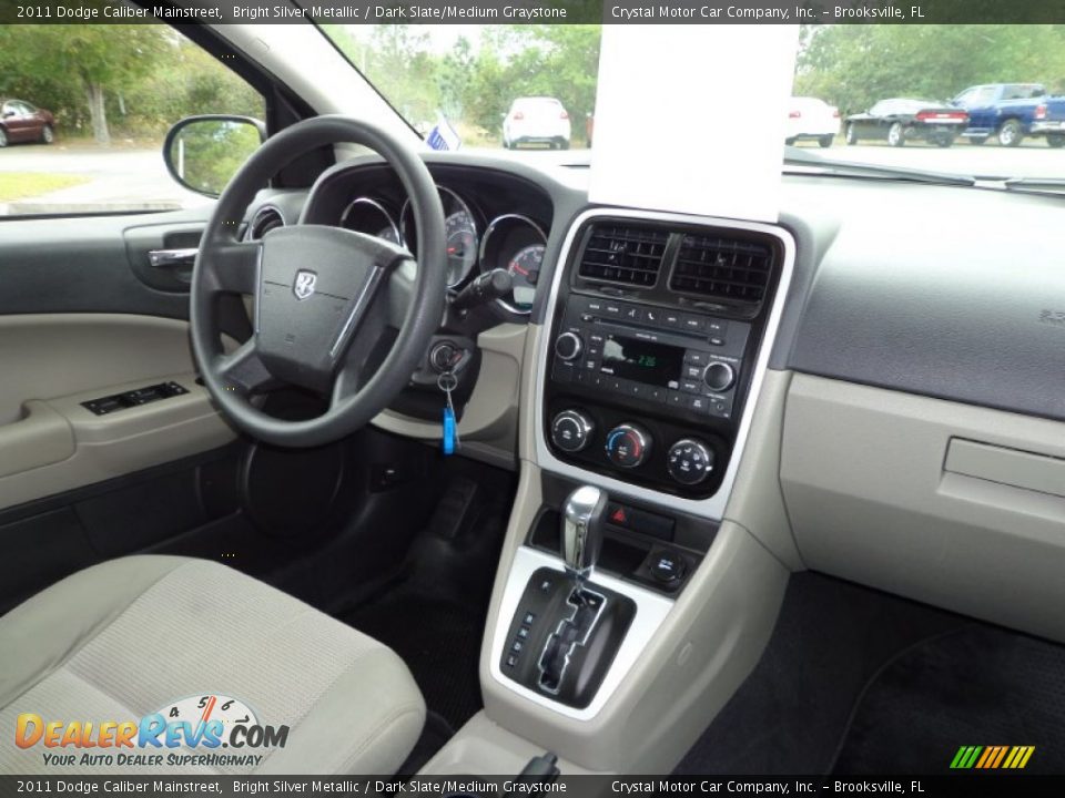 2011 Dodge Caliber Mainstreet Bright Silver Metallic / Dark Slate/Medium Graystone Photo #12