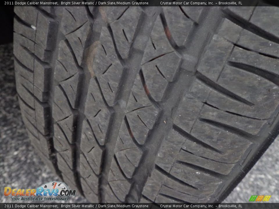 2011 Dodge Caliber Mainstreet Bright Silver Metallic / Dark Slate/Medium Graystone Photo #16