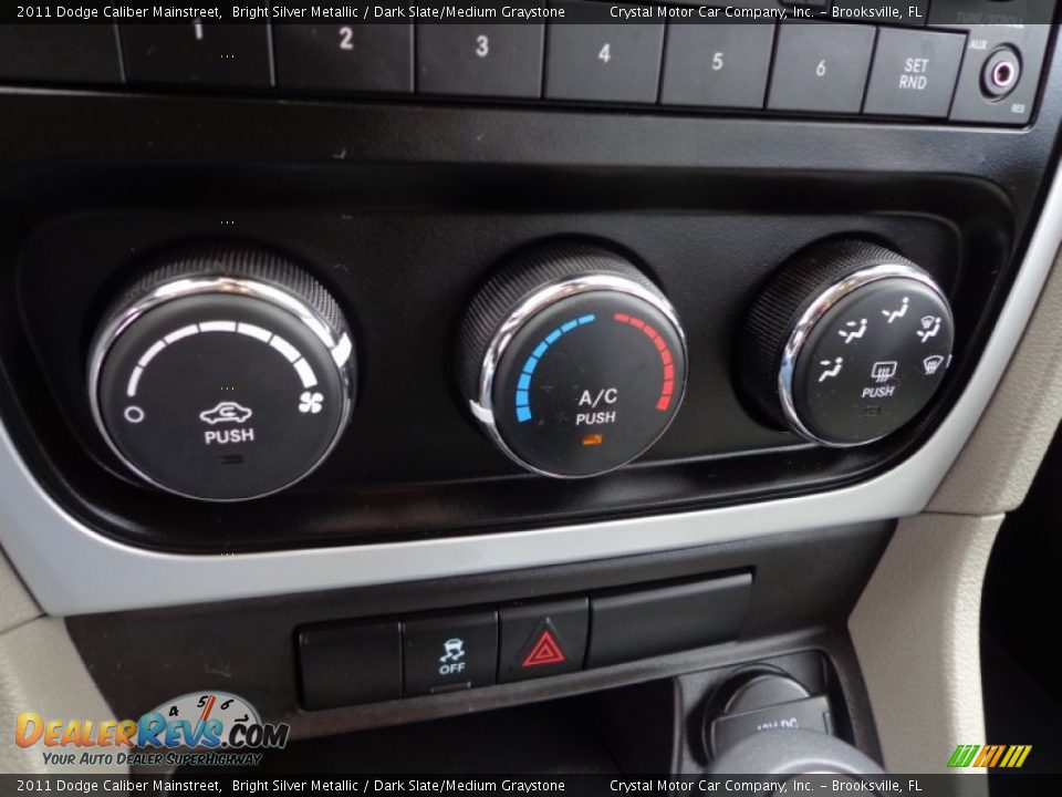 2011 Dodge Caliber Mainstreet Bright Silver Metallic / Dark Slate/Medium Graystone Photo #21