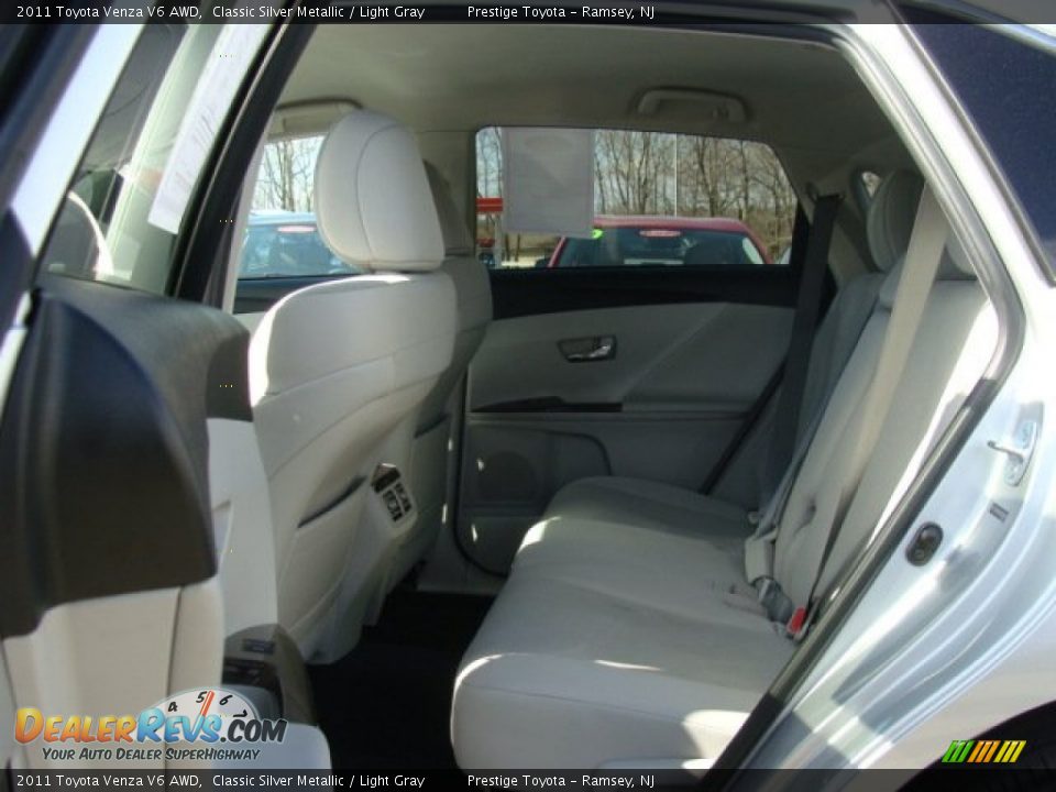 2011 Toyota Venza V6 AWD Classic Silver Metallic / Light Gray Photo #13