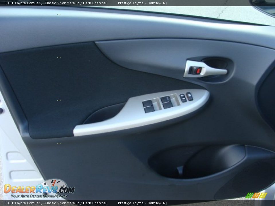 2011 Toyota Corolla S Classic Silver Metallic / Dark Charcoal Photo #6