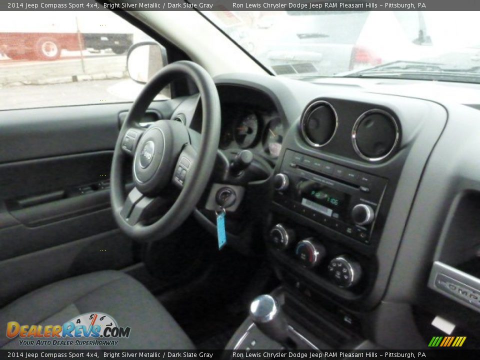2014 Jeep Compass Sport 4x4 Bright Silver Metallic / Dark Slate Gray Photo #7