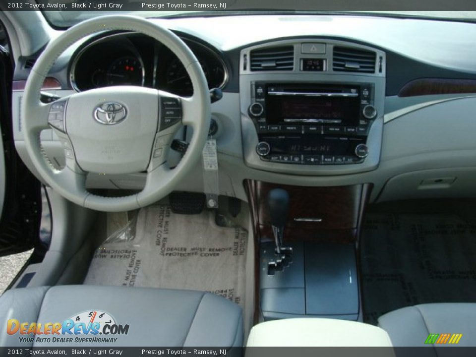 2012 Toyota Avalon Black / Light Gray Photo #9