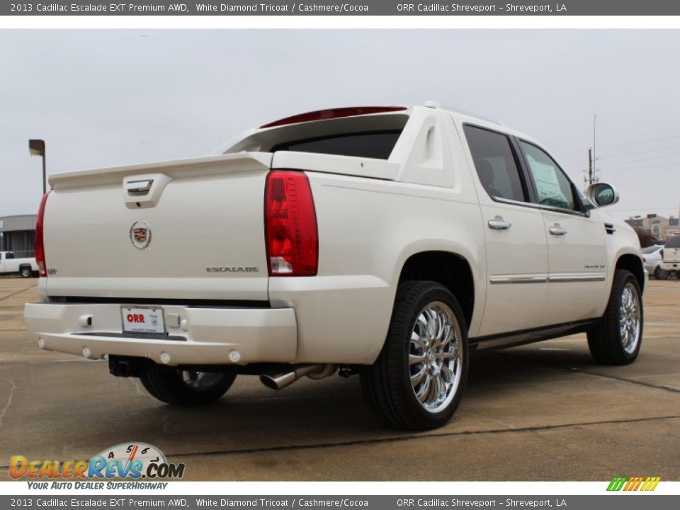 2013 Cadillac Escalade EXT Premium AWD White Diamond Tricoat / Cashmere/Cocoa Photo #4