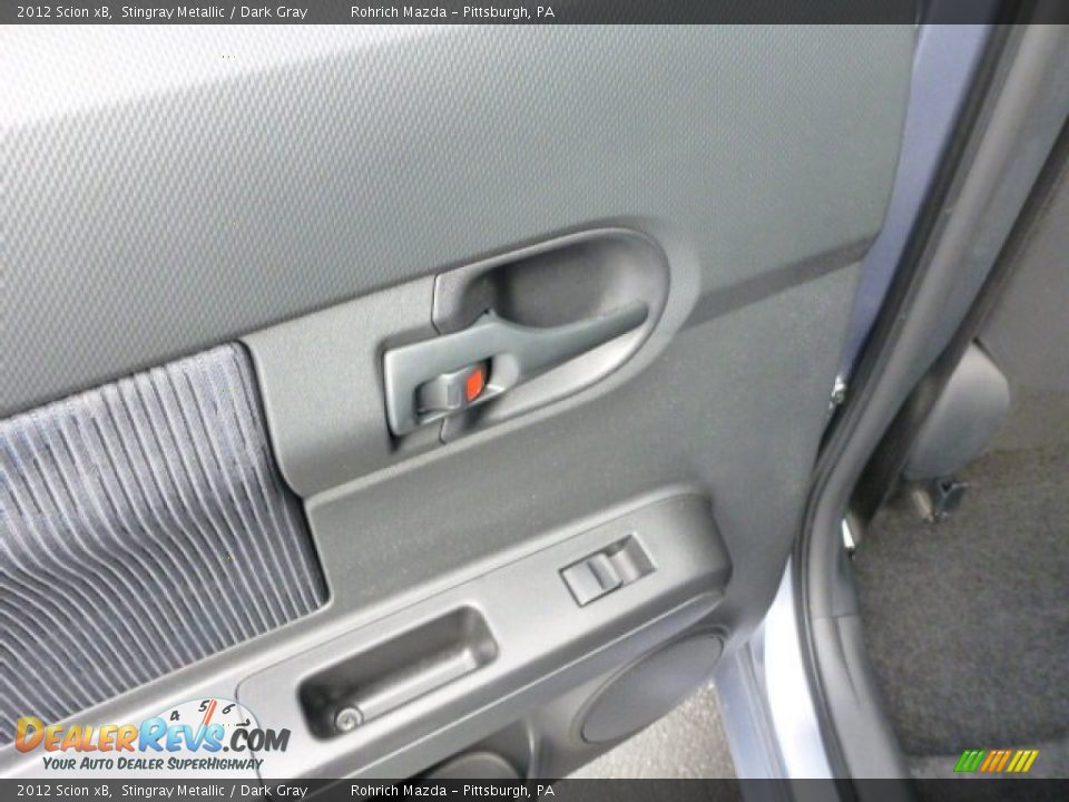 2012 Scion xB Stingray Metallic / Dark Gray Photo #15