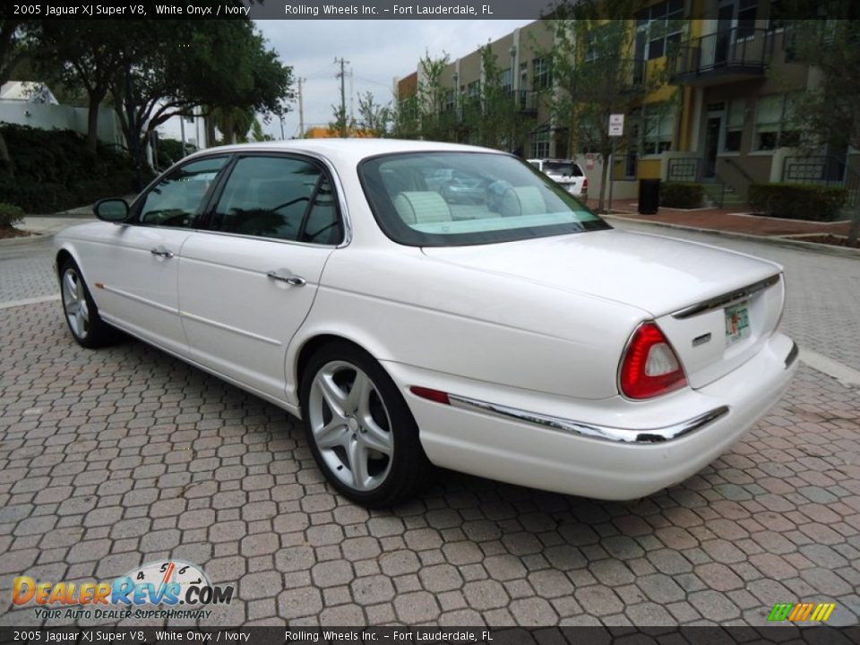 White Onyx 2005 Jaguar XJ Super V8 Photo #9