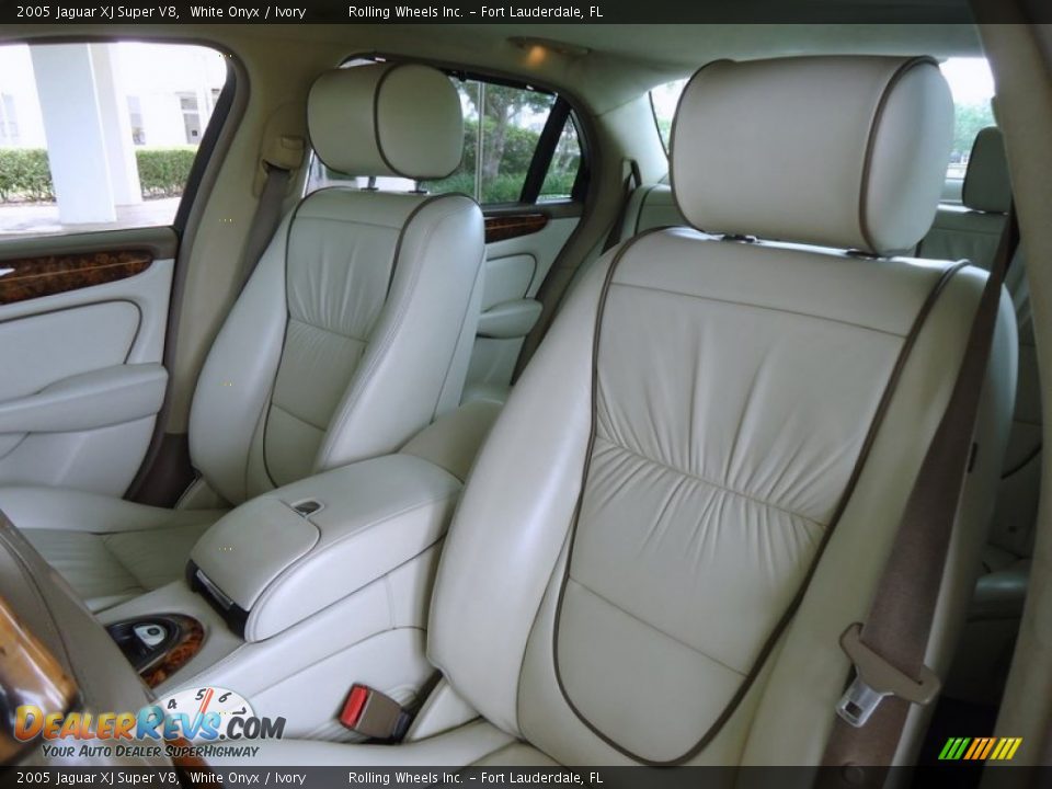 Ivory Interior - 2005 Jaguar XJ Super V8 Photo #12